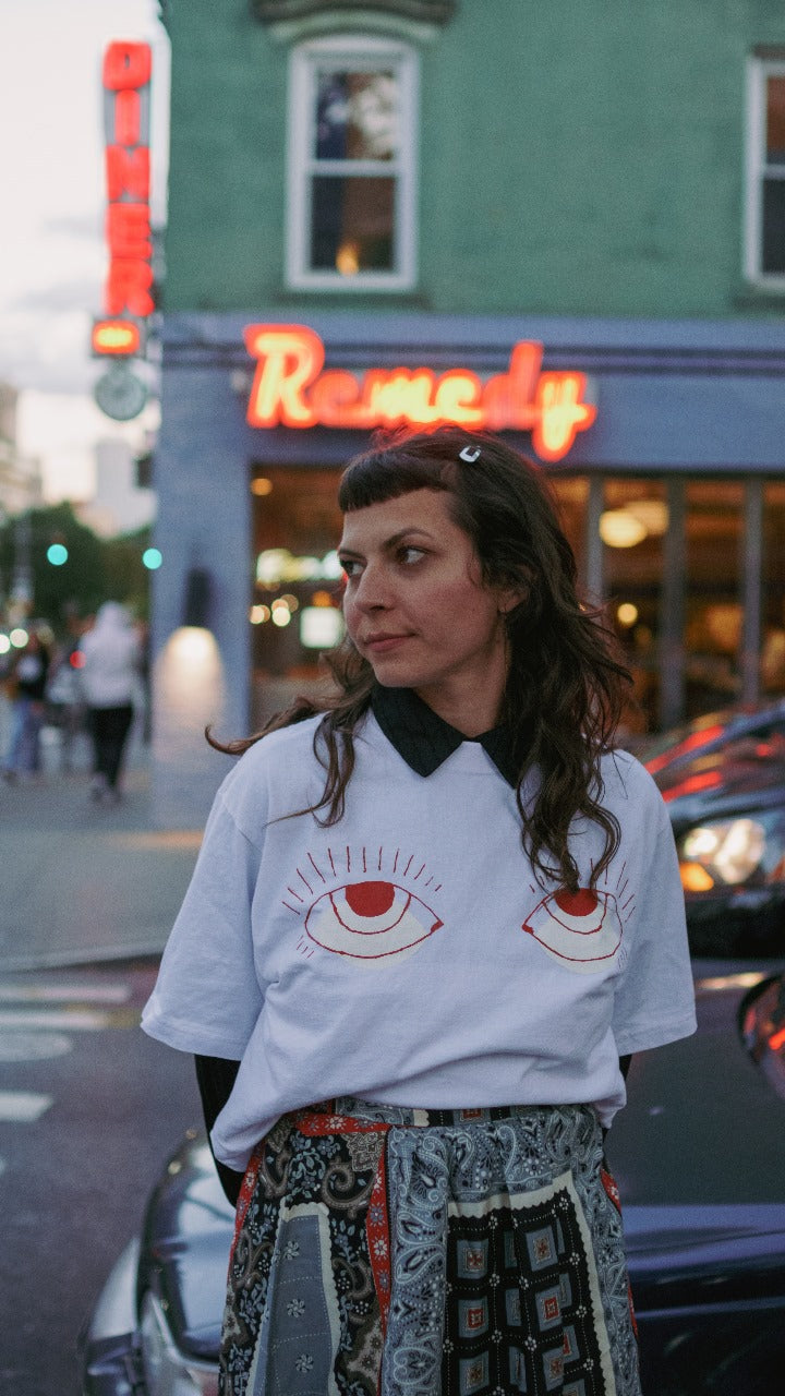 camiseta olhos nos olhos