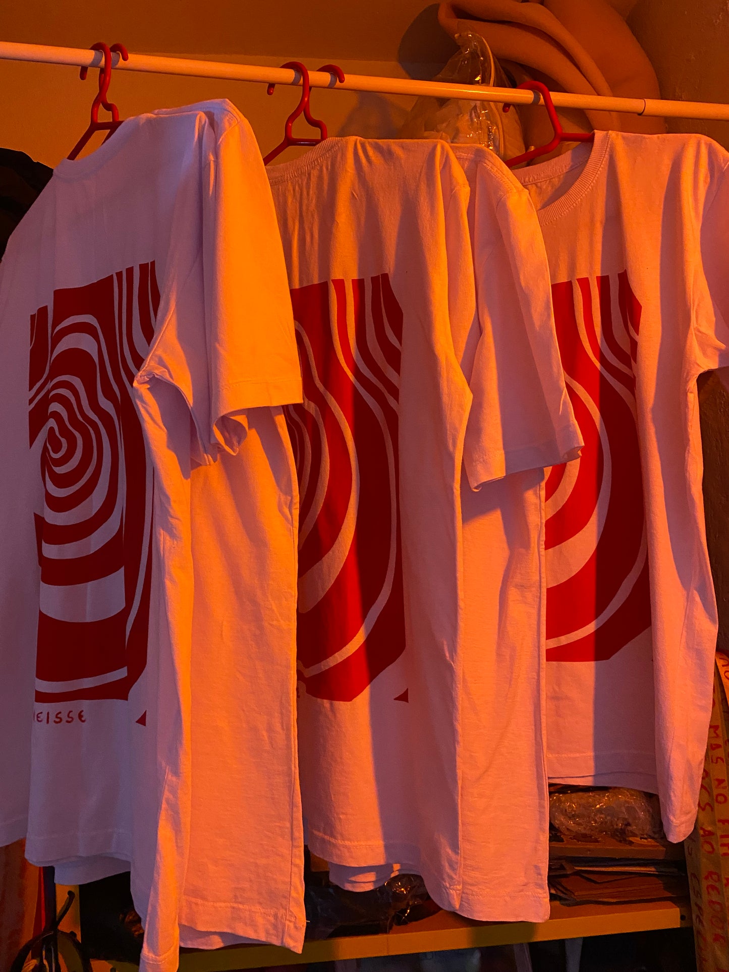 camiseta suminagashi