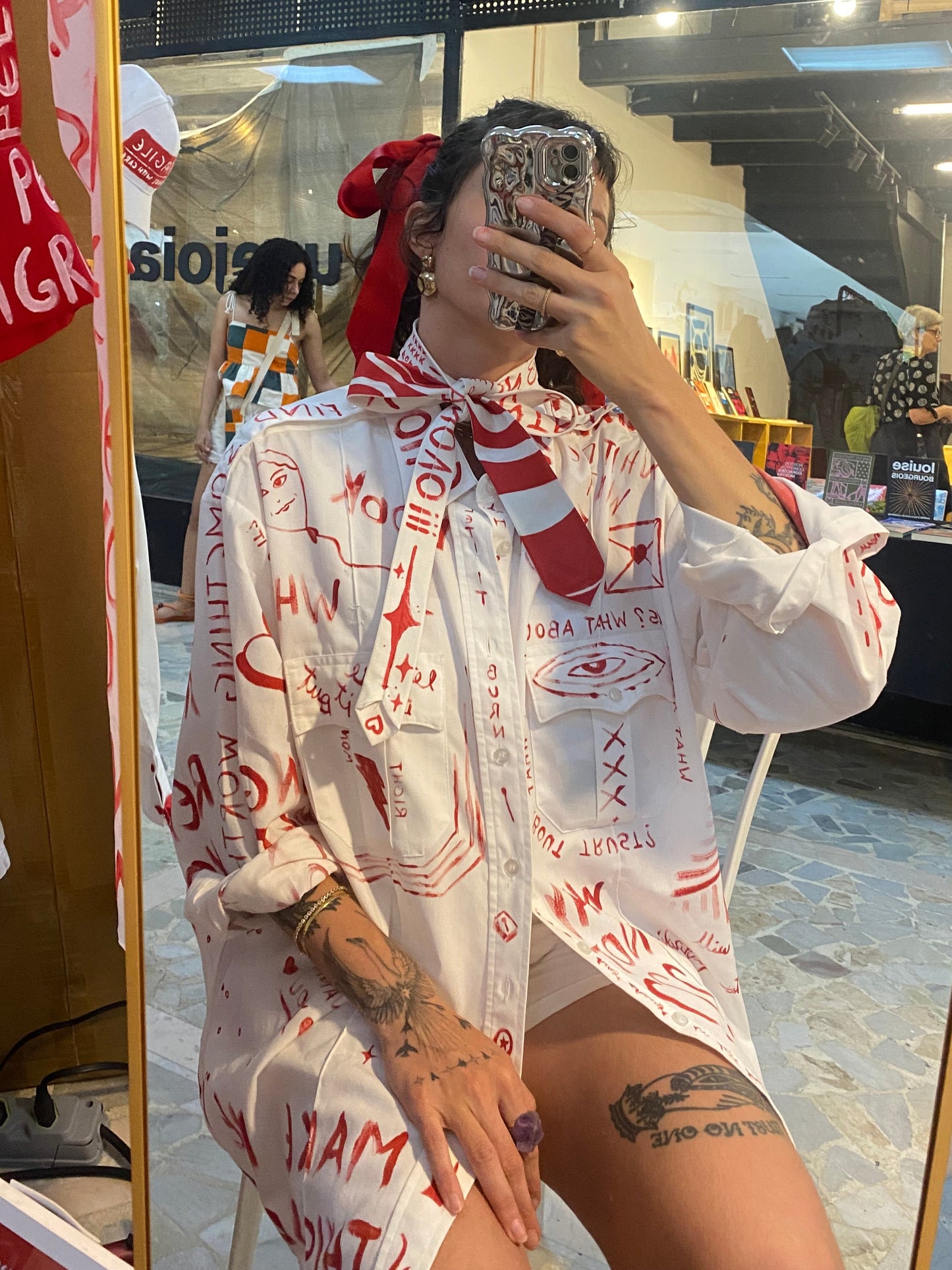 camisa amuleto da sorte